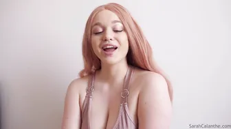 Sarah Calanthe manyvids crazy chick caresses sex lips