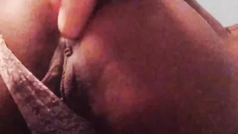 kiki minaj young beauty seduces the virgin body