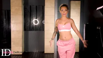 isabelle deltore sexy beauty in red stockings