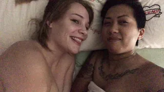 hadley viscara fucks herself in front of the webcam