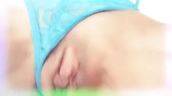 veronica paige erotic slut was long-awake, and finally decided to jerk off her shaved pussy