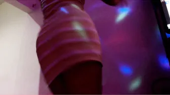 candy feng crazy bitch fucks herself with fingers