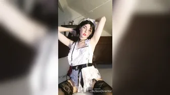 dinkybum black-haired slut takes a shower