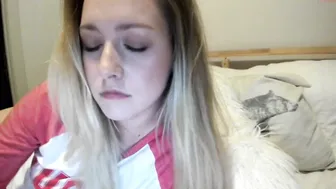 texasthicc big tit babe fucked by a toy