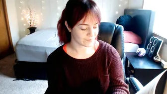 tawneyssexed pulls pussy to orgasm