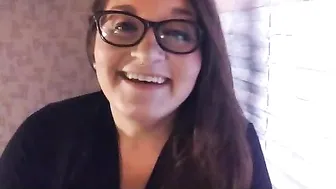 jewliesparxx sweet and attractive babe masturbates
