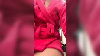 sophia smith onlyfans more changing room sexies (1)