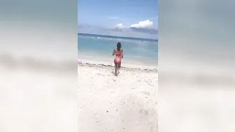 uma jolie onlyfans runaway with me