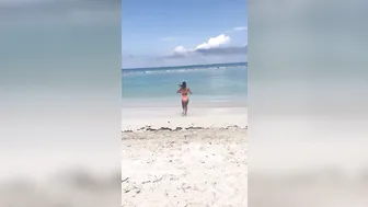 uma jolie onlyfans runaway with me