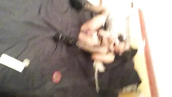 daddy slave streching my pregnant pussy out