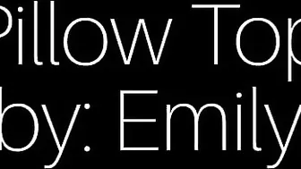 Emily Lynne -25 Fucking My Creamy Pussy In Hawaii