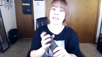 tawneyssexed aston-realistic-silicone-dildo-2020-01-06_vm03FF