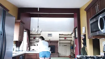 Nina Crowne - Getting Blown by the Babysitter