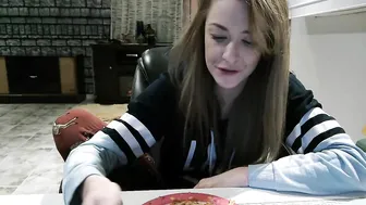 shannonmarieann-food-and-feet-2020-02-26_Ljfn6V