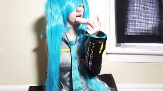 xxecstacy miku wants to suck cock