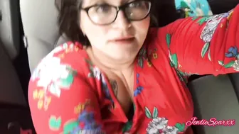 jewliesparxx-bbw-rips-stinky-farts-in-car-2020-01-16_eQLEJE