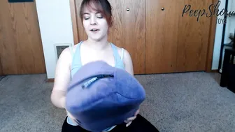 tawneyssexed liberator-kiss-sex-positioning-pillow-2020-02-18_pXsoC9