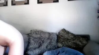 kristennn Adult bitch fucks her ass
