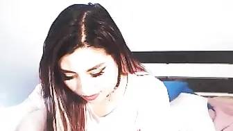 killerasss The charming beauty seduces with magnificent forms