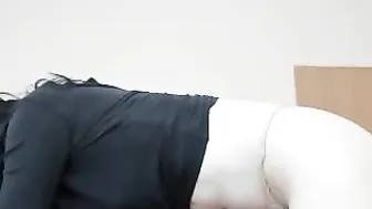 siouxprincess Gorgeous chick fucks pussy with phallus