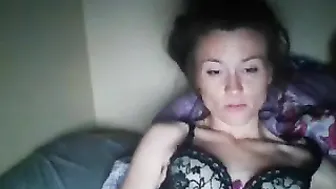 dandainia Skinny female fucks herself with a phallus