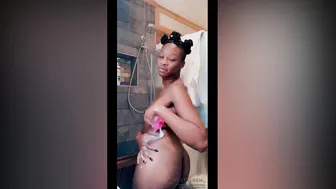 krystal gem sneaky vacation shower voyeur mvc