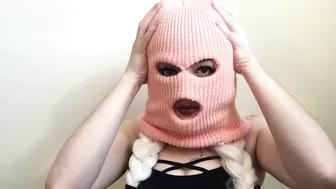 lacebaby-ski-mask-expectation-vs-reality-2020-01-07_4LjI1y