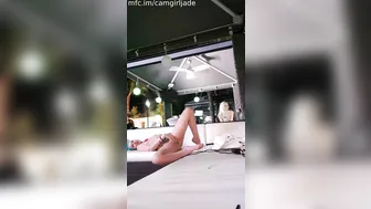 camgirljade public-teasing-at-the-mfc-social-vegas-2018-09-08_G2Cnqc