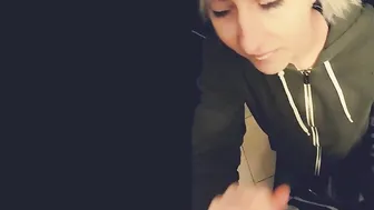 camgirljade public-bathroom-with-cheating-ex-trailer-2020-01-06_89eIQ4