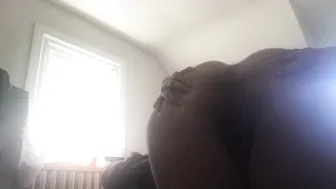 Kelly Divine -How everyone needs to wake up (1)