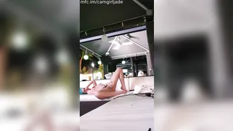 camgirljade tiny-teen-public-teasing-at-convention-2020-01-07_9QtVby