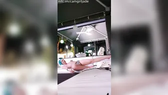 camgirljade tiny-teen-public-teasing-at-convention-2020-01-07_9QtVby