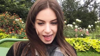 Stella Cox -Interview in the park ! Ask me anything (1)