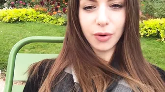 Stella Cox -Interview in the park ! Ask me anything (1)