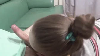 SladkiSlivki -A neighbor came in for 5 minutes and sucked when her boyfriend was at work