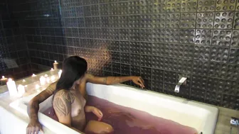 Jahan Jayla -love tub fucking