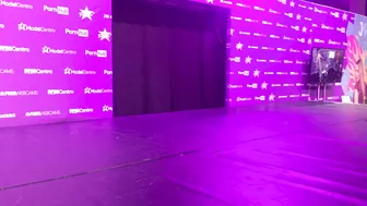 Stella Cox -more fun on stage