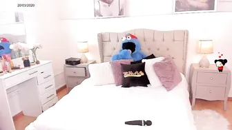 missniley24 032020 807_female_chaturbate