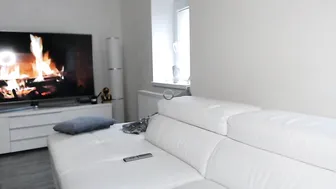 amj_b