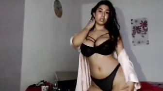 selly_madelline ( Bunny Scarlet) Blowjob 80p