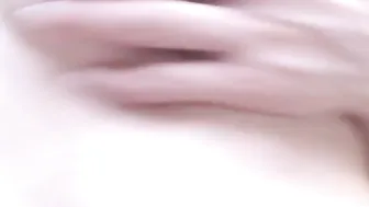 jalyn naughty bitch shows pussy