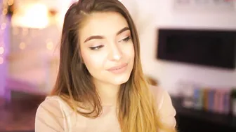 salenastorm sweet blondie fucks with a toy