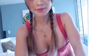 lili_jones exquisite young lady caresses shaved holes