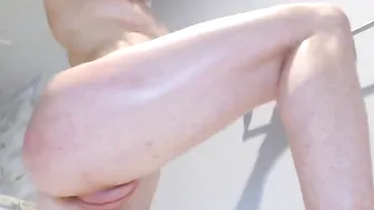 jalyn a young queen fucks both holes