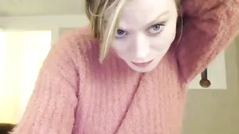 jessperation busty wench cums after handjob