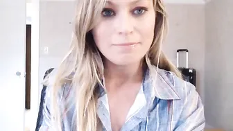 jessperation shy teen masturbates pussy with sex toy