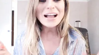 jessperation shy teen masturbates pussy with sex toy