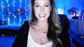 brielleday Naughty blonde