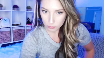brielleday busty babe caresses nipples