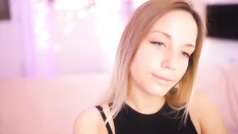 meow_s gorgeous confused handjob pussy